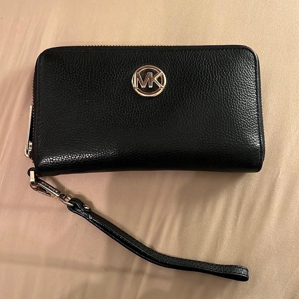 Michael Kors wallet